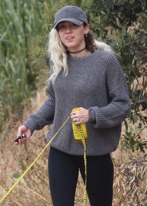 Miley Cyrus - Out for a hike in the Hollywood Hills